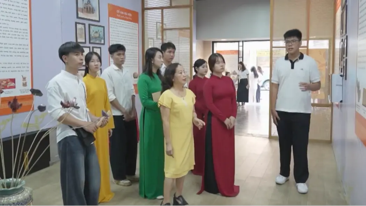 Hành trình khơi dậy tình yêu sử Việt trong thế hệ trẻ